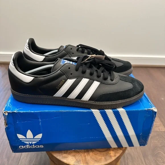 Adidas Men’s SAMBA OG Black White Stripes Sneakers, Size 13.5 - B75807